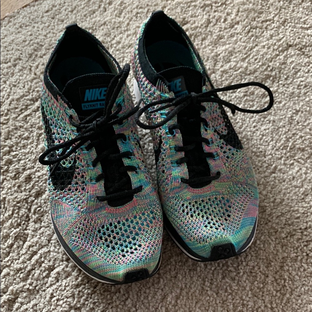 Nike FLYKNIT RACER size 5.5 womens 7 EUC worn 2x RARE